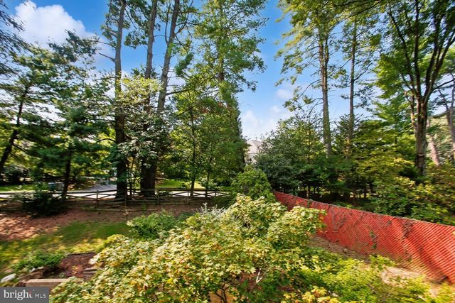 6533 COPA CT, Falls Church, VA 22044