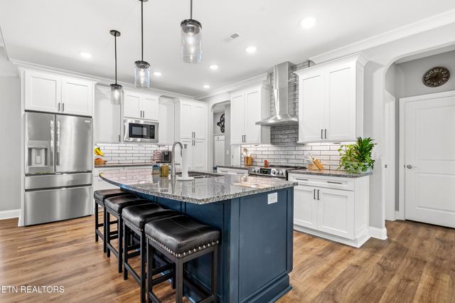 167 Inata Circle, Loudon, TN 37774