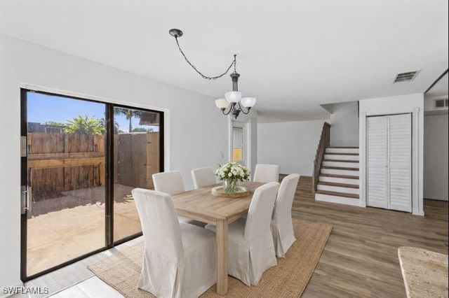 4001 Sandlewood LN 4, Fort Myers, FL 33907