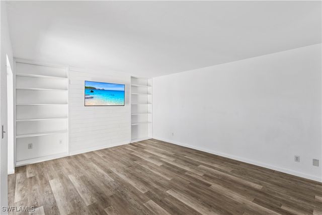 4001 Sandlewood LN 4, Fort Myers, FL 33907