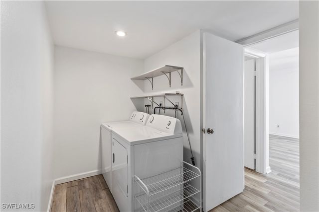 4001 Sandlewood LN 4, Fort Myers, FL 33907