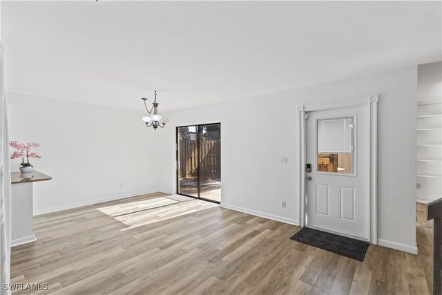 4001 Sandlewood LN 4, Fort Myers, FL 33907