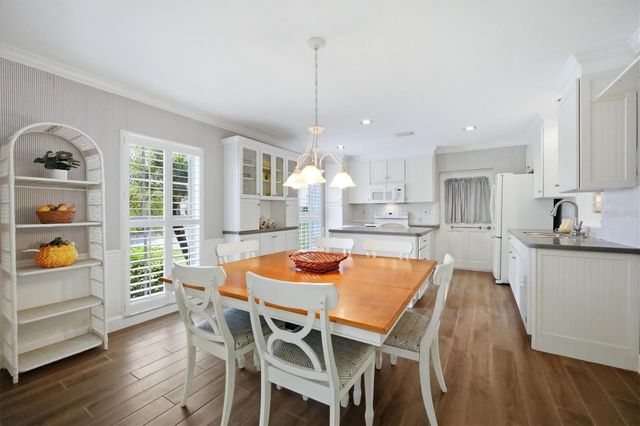8 BERMUDA CIRCLE 54, Englewood, FL 34223