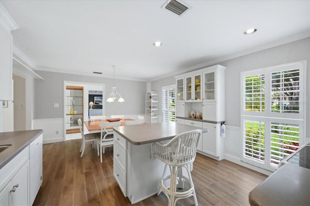 8 BERMUDA CIRCLE 54, Englewood, FL 34223