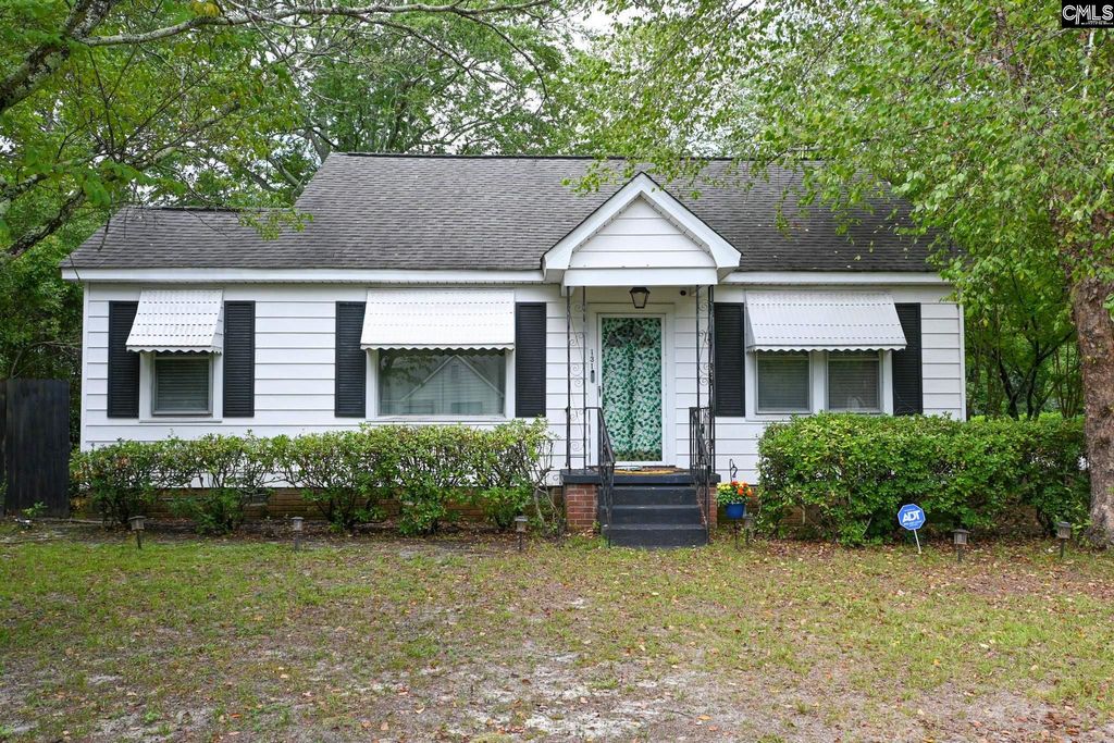 131 Hendrix Street, West Columbia, SC 29169