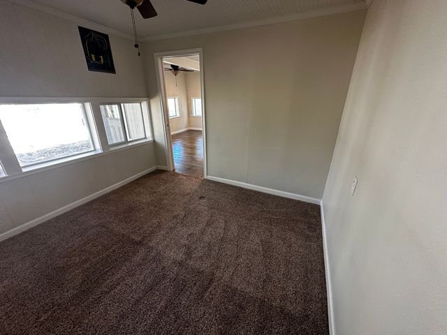 310 Cedar Point Circle, Gordonville, TX 76245