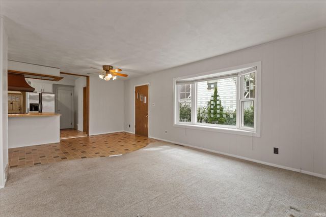 1219 Leeper Avenue, South Bend, IN 46617