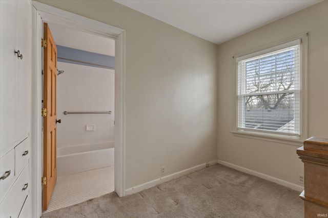 1219 Leeper Avenue, South Bend, IN 46617