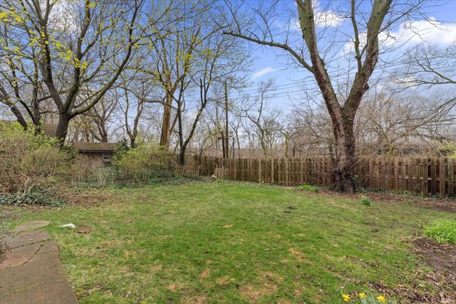 1219 Leeper Avenue, South Bend, IN 46617