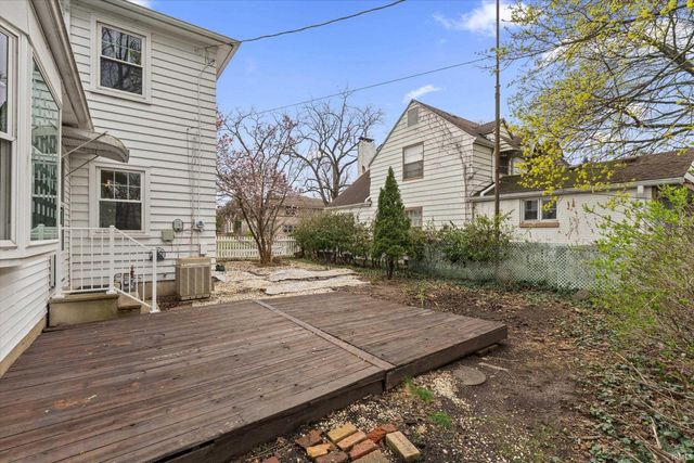 1219 Leeper Avenue, South Bend, IN 46617