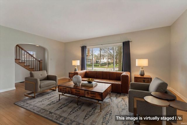 1219 Leeper Avenue, South Bend, IN 46617