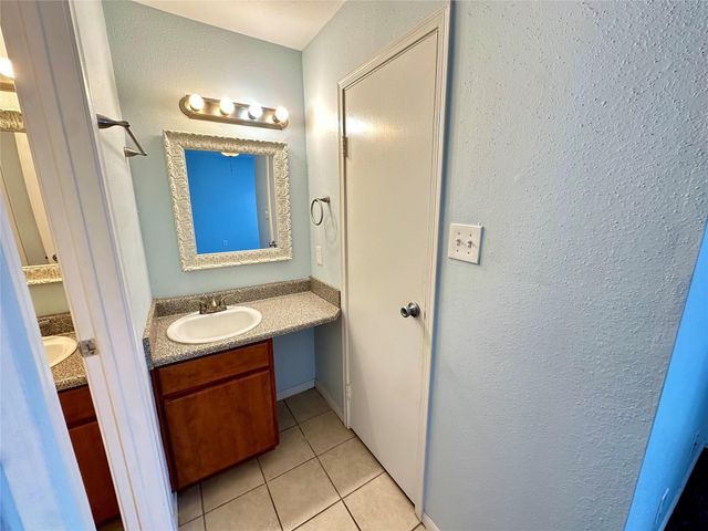 3506 Cove View Boulevard 1608, Galveston, TX 77554