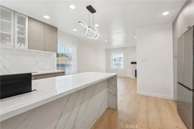 703 Avenue D, Redondo Beach, CA 90277