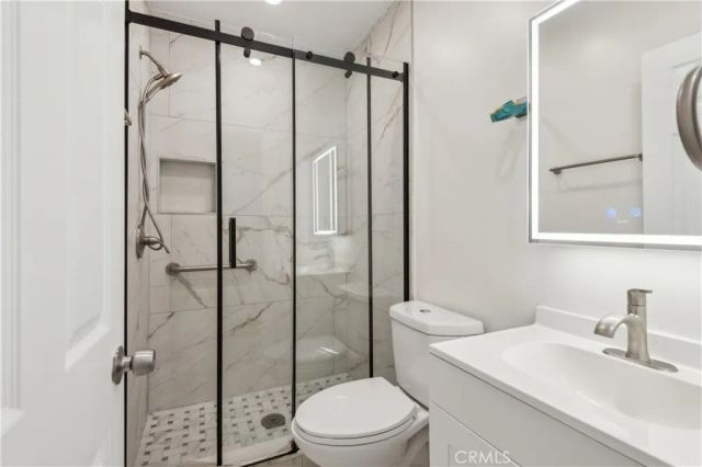 703 Avenue D, Redondo Beach, CA 90277
