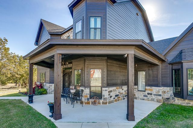 194 County Road 3551, Paradise, TX 76073