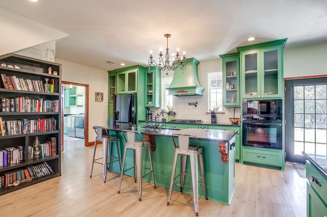 194 County Road 3551, Paradise, TX 76073