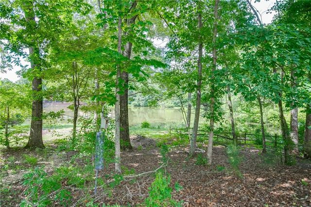 3335 Rivers End Place, Buford, GA 30519