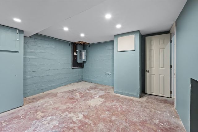 125 South Blvd, West Springfield, MA 01089