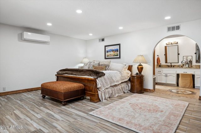 4233 W Sandra Terrace, Phoenix, AZ 85053