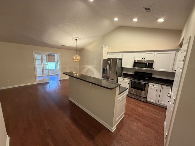 395 Devon Chase Hl Unit 703, Gallatin, TN 37066