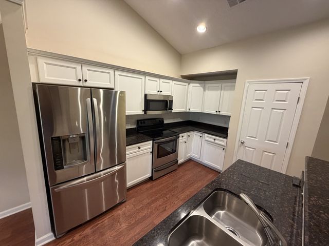 395 Devon Chase Hl Unit 703, Gallatin, TN 37066