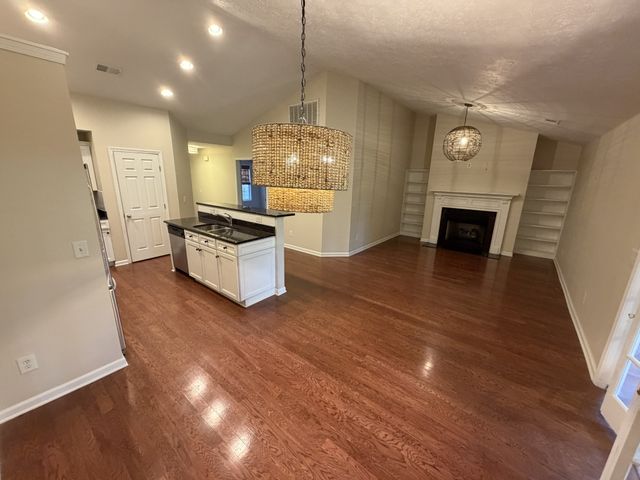 395 Devon Chase Hl Unit 703, Gallatin, TN 37066