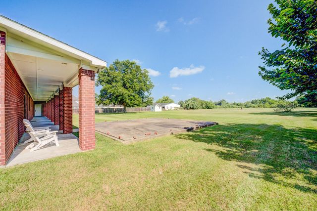 5415 Croix Road 58, Manvel, TX 77578