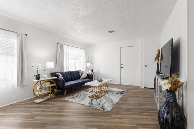 155 Las Flores Drive 25, San Marcos, CA 92069