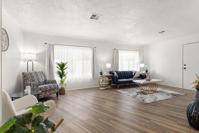 155 Las Flores Drive 25, San Marcos, CA 92069