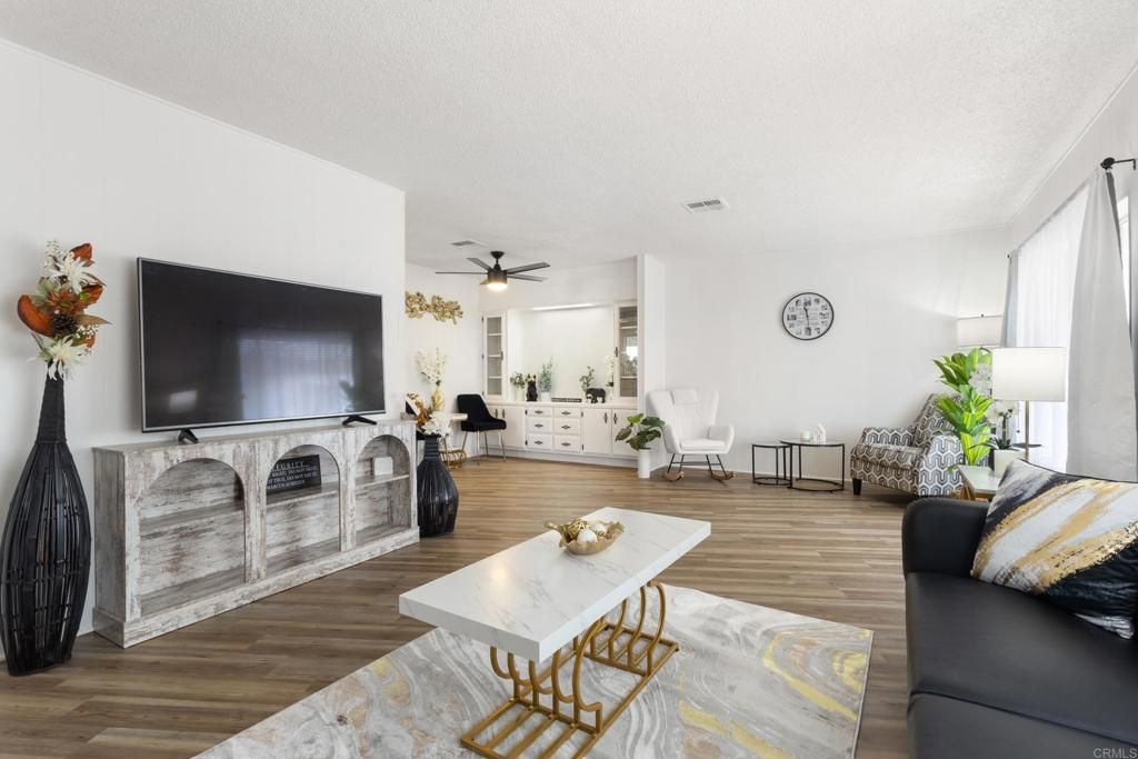 155 Las Flores Drive 25, San Marcos, CA 92069