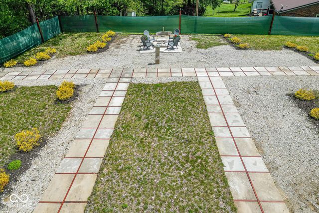 7425 S Harmony Road, Bloomington, IN 47403