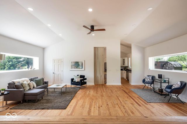 7425 S Harmony Road, Bloomington, IN 47403