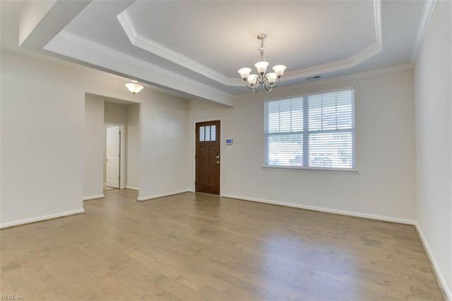 102 Bellflower LN, Suffolk, VA 23435