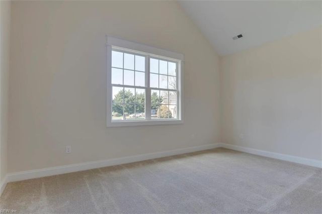 102 Bellflower LN, Suffolk, VA 23435