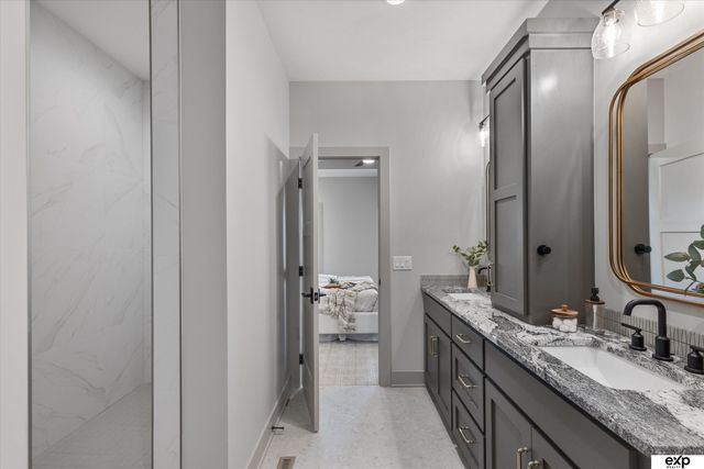 20120 V Street, Omaha, NE 68135