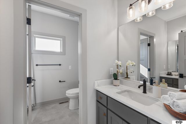 20120 V Street, Omaha, NE 68135