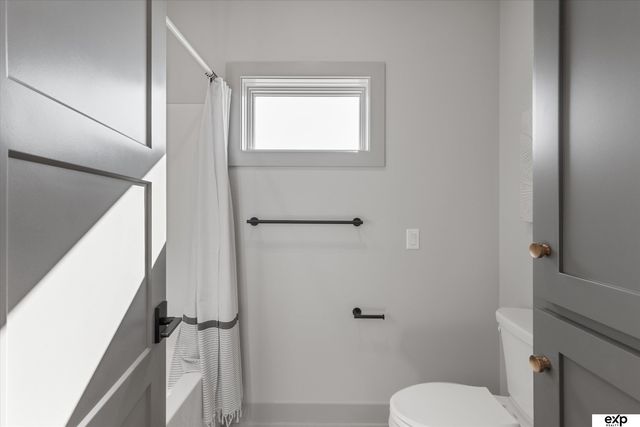 20120 V Street, Omaha, NE 68135