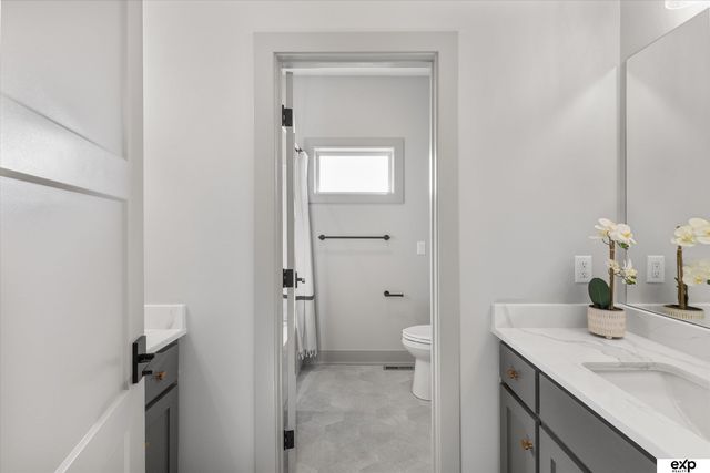 20120 V Street, Omaha, NE 68135