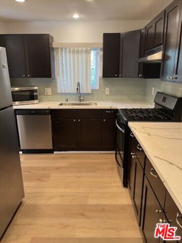 4806 Hollow Corner Road 132, Culver City, CA 90230