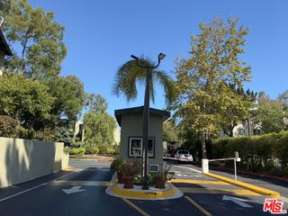 4806 Hollow Corner Road 132, Culver City, CA 90230