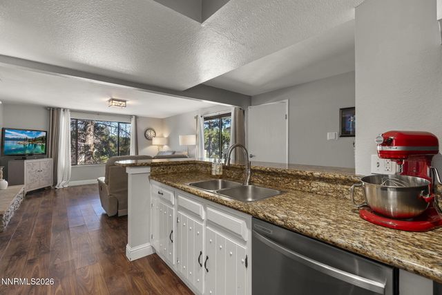 1335 Hilltop Road, Reno, NV 89509