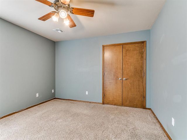 10629 NW 39th Street, Yukon, OK 73099