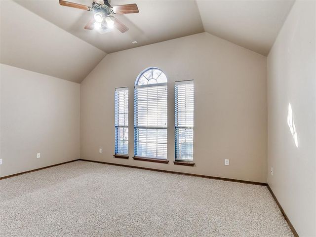 10629 NW 39th Street, Yukon, OK 73099