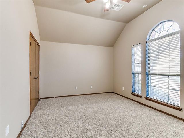 10629 NW 39th Street, Yukon, OK 73099