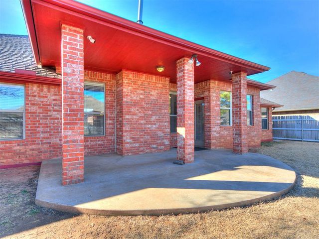 10629 NW 39th Street, Yukon, OK 73099