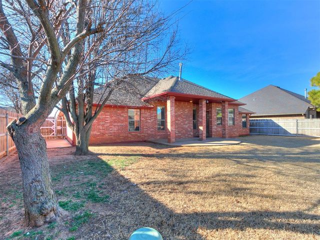 10629 NW 39th Street, Yukon, OK 73099