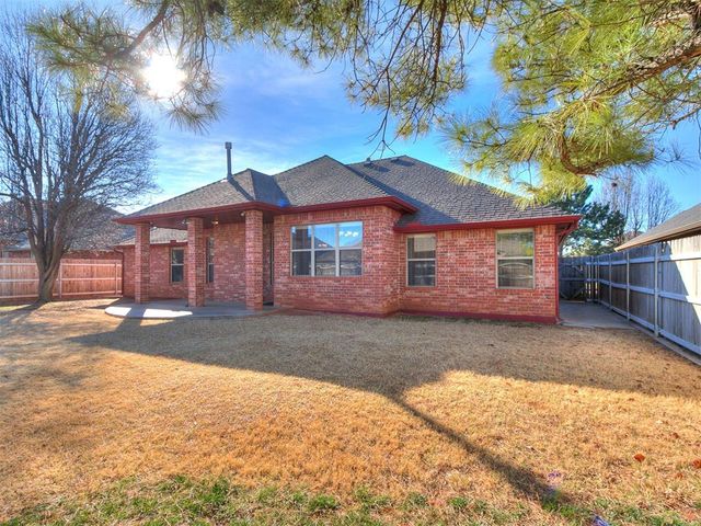 10629 NW 39th Street, Yukon, OK 73099