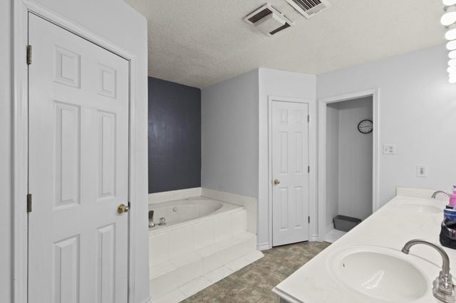 770 Katherene, Bridge City, TX 77611