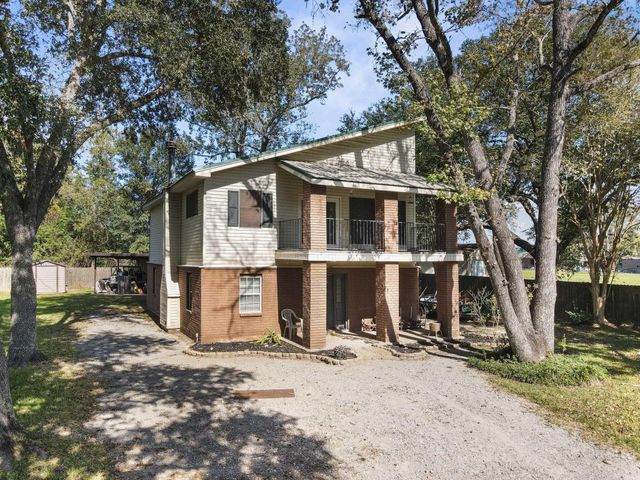 770 Katherene, Bridge City, TX 77611