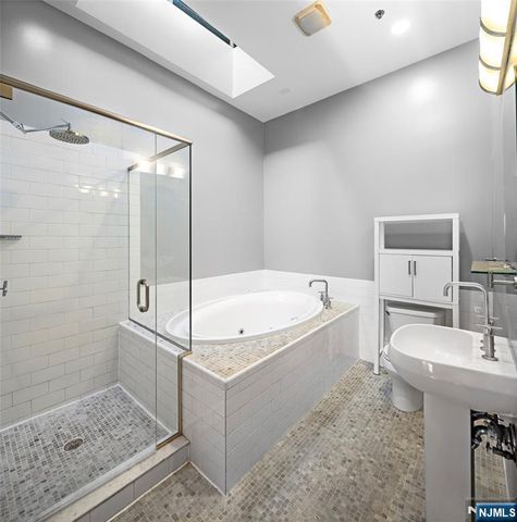 321 Washington Street PH4, Hoboken, NJ 07030